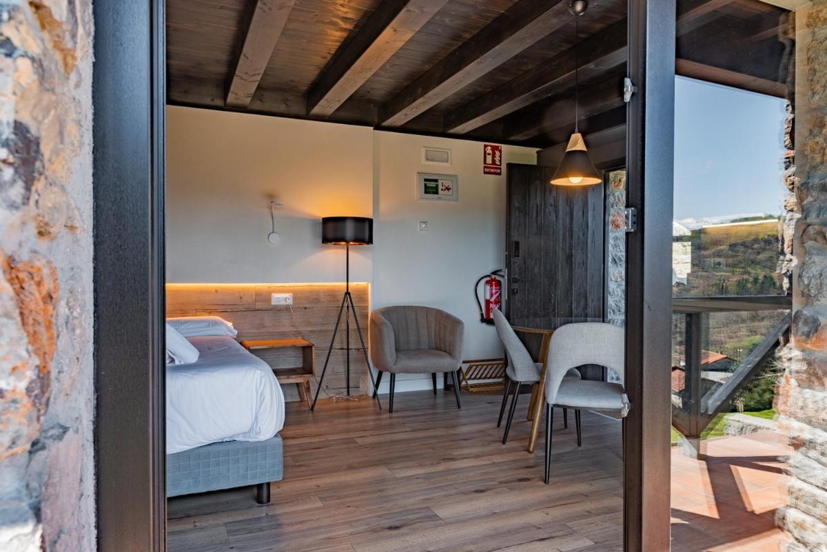 Apartamentos Picabel Onís 외부 사진