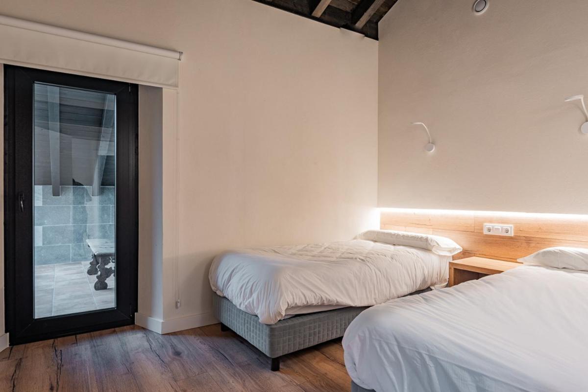 Apartamentos Picabel Onís 외부 사진